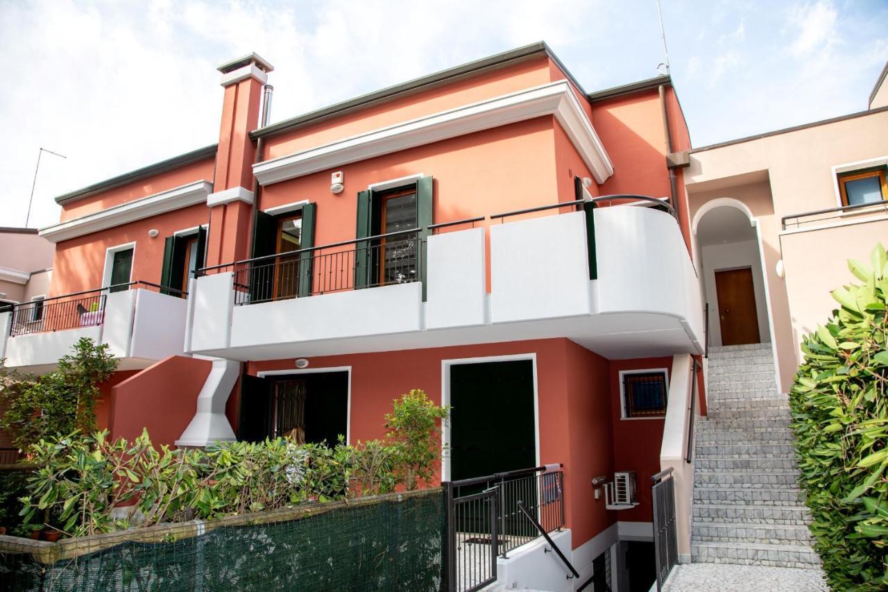 House Smeraldo By Holiday World Lido di Jesolo Exteriér fotografie